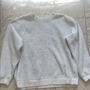 White Fox Boutique Crew Neck Santa Monica' Heather Light Gray Sweatshirt Small
